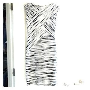 Gorgeous Black and White dress